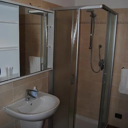 B&B Sosta Sul Lago * Lezzeno